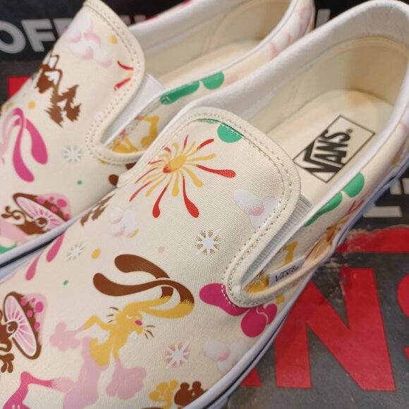 Vans Men's 11.5 Classic Slip On Get Outdoors Marshmallow White VN000BVZBPH - Picture 3 of 12